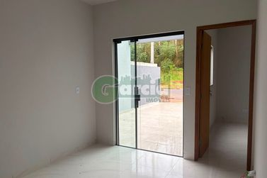Casa &agrave; venda - 52m&sup2; - Jardim Santiago
