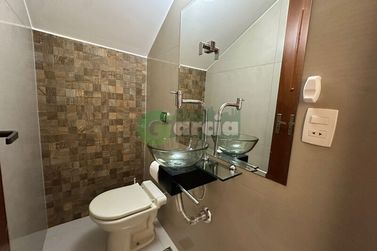 Sobrado para alugar - Zona II