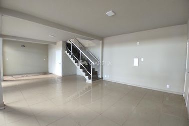 Sala Comercial &agrave; venda - 345m&sup2; - CENTRO