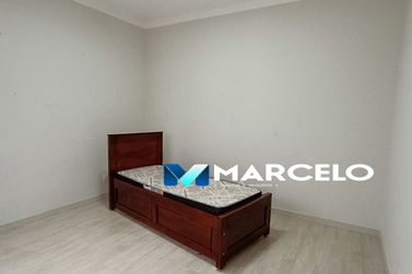 Casa &agrave; venda - 184m&sup2; - Jardim Cima