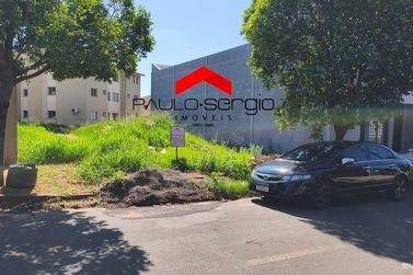 Terreno &agrave; venda - 166m&sup2; - Jardim Janina