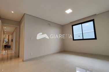 Casa &agrave; venda - 152m&sup2; - JARDIM PANCERA