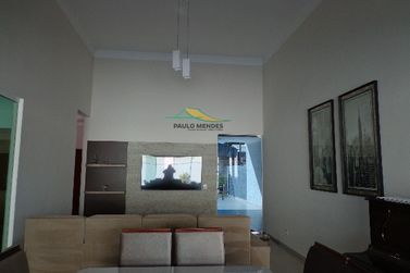 Casa &agrave; venda - 233m&sup2; - Jardim Tamoio