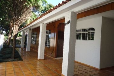 Casa para alugar - 167m&sup2; - ZONA II