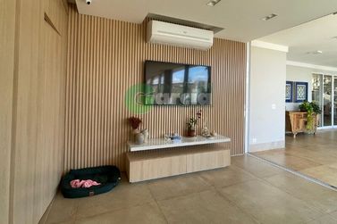 Casa &agrave; venda - 688m&sup2; - -