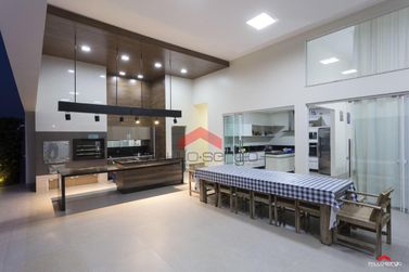 Casa &agrave; venda - 385m&sup2; - Jardim Am&eacute;rica