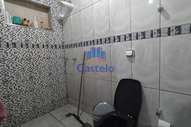 Casa &agrave; venda - 216m&sup2; - Centro