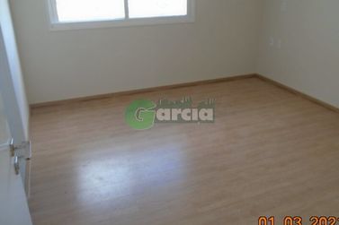Apartamento &agrave; venda - 180m&sup2; - Zona III