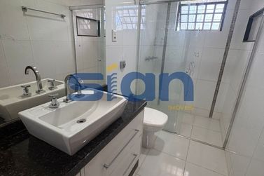 Casa para alugar - 360m&sup2; - Jardim Tamoio