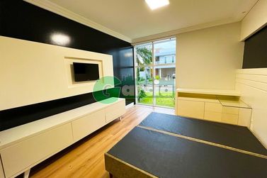 Casa &agrave; venda - 219m&sup2; - Residencial Portal das &Aacute;guas