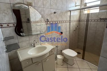Casa para alugar - 100m&sup2; - .
