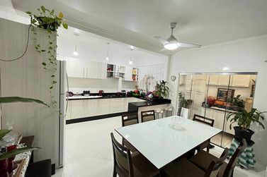 Casa &agrave; venda - 126m&sup2; - Jardim Belo Monte