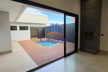 Casa &agrave; venda - 195m&sup2; - PARQUE RESIDENCIAL INTERLAGOS II