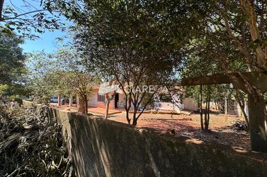 Terreno &agrave; venda - 661m&sup2; - CENTRO