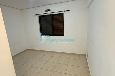 Apartamento &agrave; venda - 48m&sup2; - Zona I