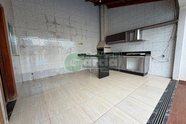 Sobrado para alugar - Zona III