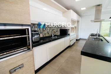 Sobrado &agrave; venda - 276m&sup2; - Residencial Ecoville