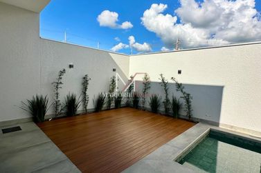 Casa &agrave; venda - 187m&sup2; - R. Pedro Paulo Fenato
