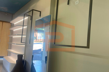 Sala Comercial para alugar - 170m&sup2; - Zona III