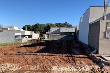 Terreno &agrave; venda - Jardim Thereza