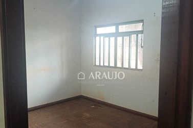 Ch&aacute;cara &agrave; venda - 1800m&sup2; - Saltinho do Oeste