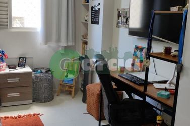 Apartamento &agrave; venda - 102m&sup2; - Zona VI