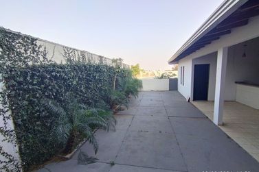 Casa &agrave; venda - 299m&sup2; - Zona IV