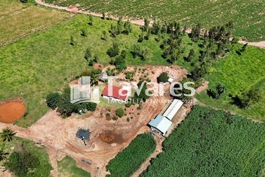 S&iacute;tio &agrave; venda - 95m&sup2; - Centro