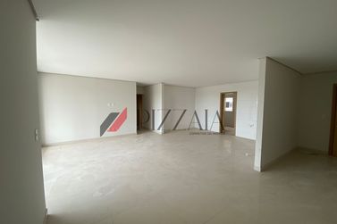 Apartamento &agrave; venda - 180m&sup2; - Zona III