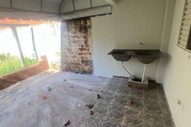 Casa para alugar - 80m&sup2; - Zona VII