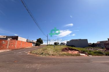 Terreno &agrave; venda - 341m&sup2; - Jardim Real
