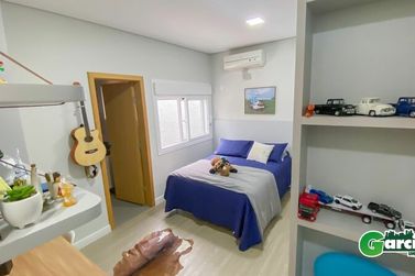 Casa &agrave; venda - 256m&sup2; - -