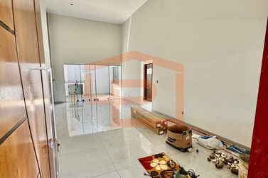 Casa &agrave; venda - 123m&sup2; - Jardim Cima