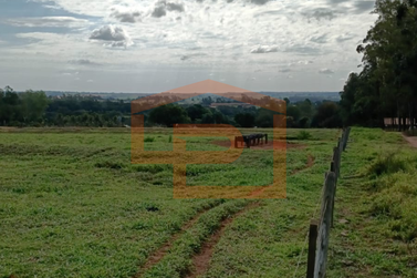 Ch&aacute;cara &agrave; venda - 20000m&sup2; - Zona Rural