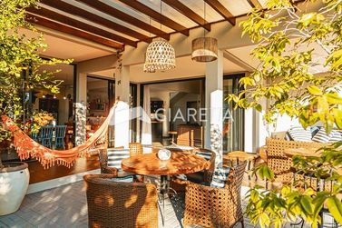 Casa &agrave; venda - 275m&sup2; - CENTRO
