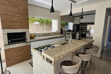 Casa &agrave; venda - 226m&sup2; - Condom&iacute;nio Ecoville