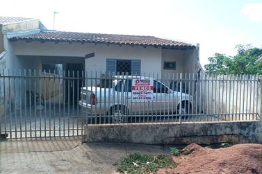 Casa &agrave; venda - 80m&sup2; - Zona VI