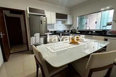 Casa &agrave; venda - 155m&sup2; - JARDIM IBIZA