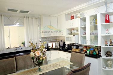 Sobrado &agrave; venda - 356m&sup2; - Zona II