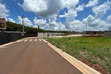Terreno &agrave; venda - 200m&sup2; - Cancelli