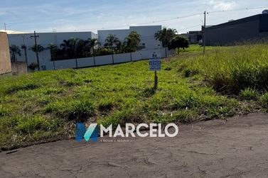 Terreno &agrave; venda - 180m&sup2; - Parque Residencial Interlagos