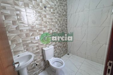Casa &agrave; venda - 60m&sup2; - JARD. SANTA C&Eacute;CILIA