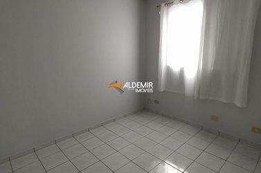 Apartamento para alugar - 51m&sup2; - Zona 3