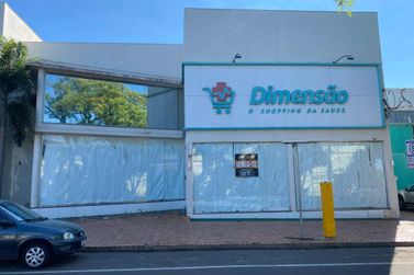 Sal&atilde;o Comercial para alugar - 1700m&sup2; - Zona I