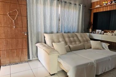 Casa &agrave; venda - 74m&sup2; - CENTRO