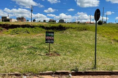 Terreno &agrave; venda - 246m&sup2; - Parque Metropolitano III