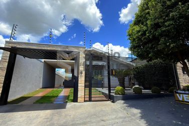 Casa &agrave; venda - 324m&sup2; - Jardim Campo Belo