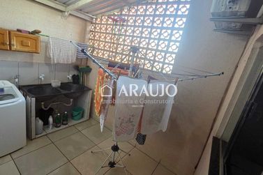 Casa &agrave; venda - 133m&sup2; - Parque Ana Laura