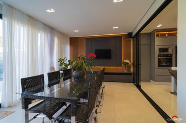 Sobrado &agrave; venda - 281m&sup2; - Euro Park