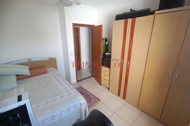 Casa &agrave; venda - 200m&sup2; - JARDIM DOS PRINCIPES